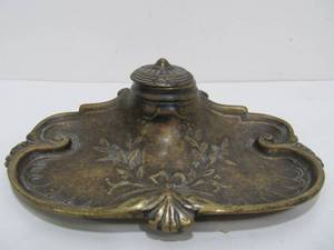 lot 153 image: Antique Art Nouveau Bronze Inkwell