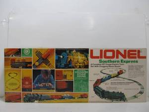 lot 217 image: Excellent Vintage LIONEL Southern Express Train Set wBox