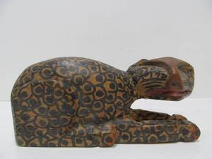 lot 311 image: Vintage Hand Carved Painted Wood Cat