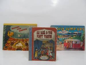 lot 279 image: Great Lot of 3 Vintage Pop-Up Books