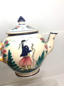 lot 197 image: Excellent Estate Lot of Vintage QUIMPER Dishes Serving Pieces