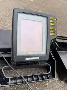 lot 127 image: Humminbird TCR Portable Fish Locator Model TCRID-I