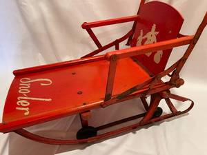 lot 170 image: Vintage Sno-Ler Sled