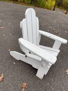 lot 189 image: Wooden Childs Adirondack Lawn Chair