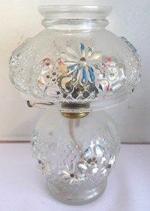 lot 85 image: Antique Petite Oil Lamp Grouping
