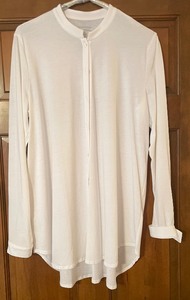 lot 93 image: Eight Eileen Fisher Shirts
