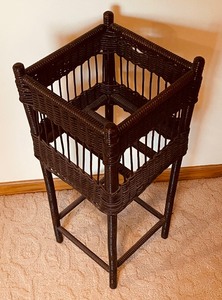 lot 202A image: Vintage Woven Wicker Plant Stand