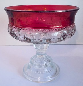 lot 215 image: Antique Glassware Grouping