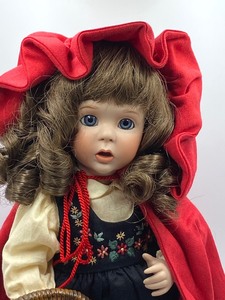 lot 306 image: Lawton Doll Little Red Riding Hood 1992 First Edition