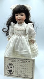 lot 304 image: Lawton Doll Grave Alice