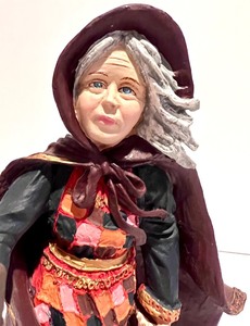 lot 229 image: Duncan Royale Befana Figurine