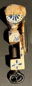 lot 368 image: Vintage Victorian Clamp Pin Cushions