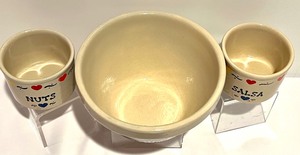 lot 272 image: Trio of Chip, Nut and Salsa Bowls by Robinson