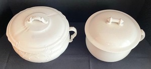 lot 403 image: 2 Vintage Chamber Pots