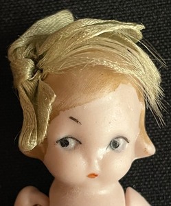 lot 424 image: Vintage German Bisque Jointed Doll
