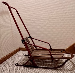 lot 165A image: Vintage Childrens Push Sled.