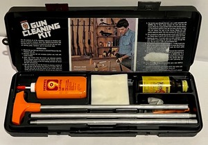 lot 319 image: Vintage Brass Gun Powder Bottle & Gun Cleaning Kit