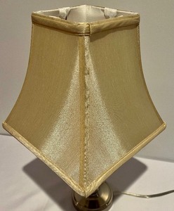 lot 316 image: Silver Base Modern Table Lamp