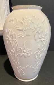 lot 312 image: Two Lenox Vases