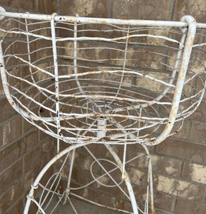 lot 181A image: Pair of Vintage Wire Flower Baskets