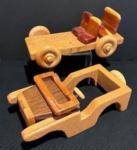 lot 487 image: Vintage Wooden Toys