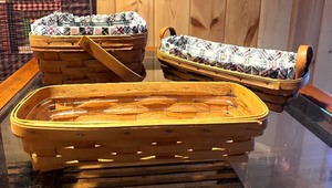 lot 313 image: Two Longaberger Baskets