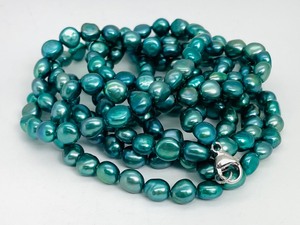 lot 163 image: Delightful Dyed Freshwater Pearl Necklace with Sterling Silver Clasp