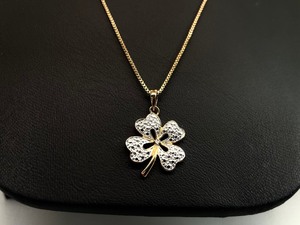lot 193 image: Lucky Vintage Vermeil Gold Plated Sterling Silver Four Leaf Clover Necklace