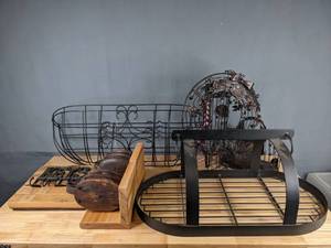 lot 108 image: Assortment of Metal Wall Decoration, Wine Bottle Cork Holders, Baskets, Key Holder and More K