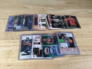 lot 86 image: NBA Derrick Rose Basketball Card Collection Includes Rookie Cards RC M