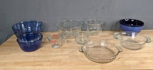 lot 263 image: Collection of Clear and Blue Tinted Glass Pyrex and Anchor Dishes and Pyrex Measuring Cup  M