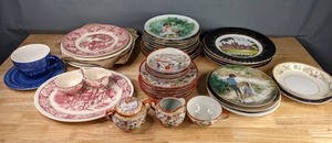 lot 248 image: 45 Piece Set Vintage Plates, Children at Christmas and Childhood Friendship Collection by Donald Zolan, Homer Laughlin China Co. The First Steamboat The Clermont 1807 Plate, Sandra Kuck Fine China Plate, Reli Washbourne London Fine China Plate, Etc. M