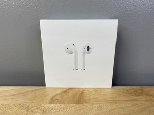 lot 14 image: Brand New Apple AirPods with Charging Case X