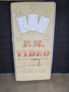 lot 470 image: Vintage P.M. Video Sign  E