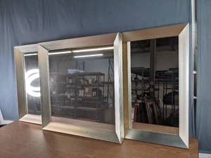 lot 486 image: Set of Three Silver Colored Framed Desk Mirrors  N