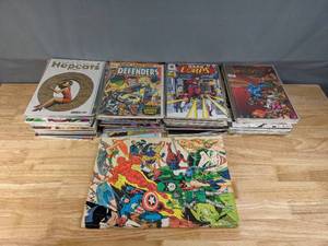 lot 496 image: 154 Assorted Comic Books - Marvel, Valiant, Dark Horse, Hepcats, Max, Bacchus, Divine Right, and more  M