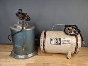 lot 499 image: Tool Shop 5 Gallon Air Tank and Wax Injector R