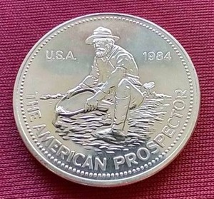 lot 17 image: 1984 1 Oz. Silver Engelhard Prospector Round