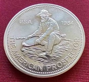 lot 36 image: 1984 1 Oz. Silver Engelhard Prospector Round