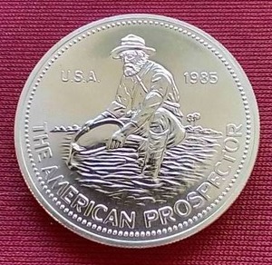 lot 44 image: 1985 1 Oz. Silver Engelhard Prospector Round