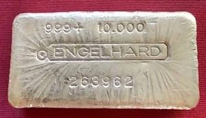 lot 59 image: 10 Oz. Engelhard Silver Bar