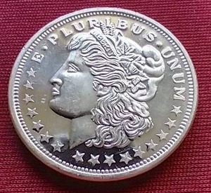 lot 70 image: 1 Oz. Silver Round