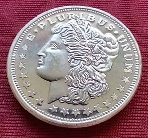 lot 134 image: 1 Oz. Silver Round