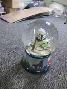 star wars globe ...