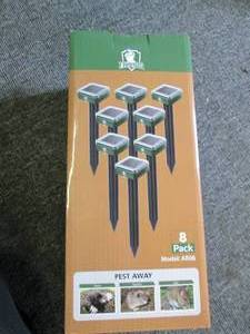 new 8 pack of mole repeller ...