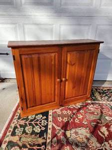 lot 50 image: Two Shelf Cupboard Cabinet