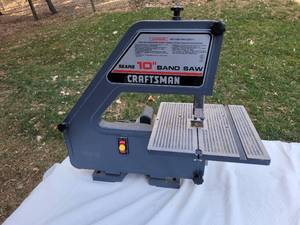lot 179 image: Craftsman 10 Bandsaw