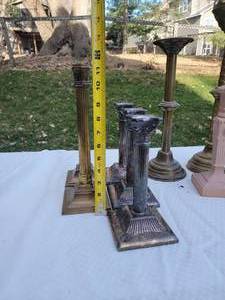 lot 171 image: Dcor candleholder Group