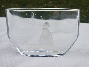 lot 79 image: Ethereal Fine Art Crystal Figure Pair by Edwin Ohrstrom - Wish to the Moon