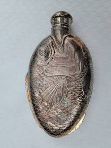 lot 41 image: Towle Silver Fish Shaped Liquor Flask